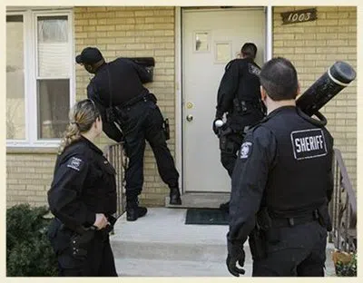 Dundee IL Locksmith Store Dundee, IL 847-802-3019 - 17-eviction-service