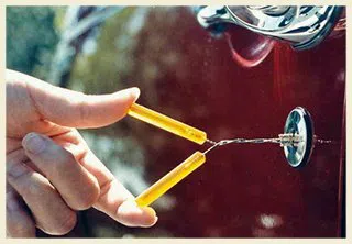 Dundee IL Locksmith Store Dundee, IL 847-802-3019 - 7-broken-key-extraction